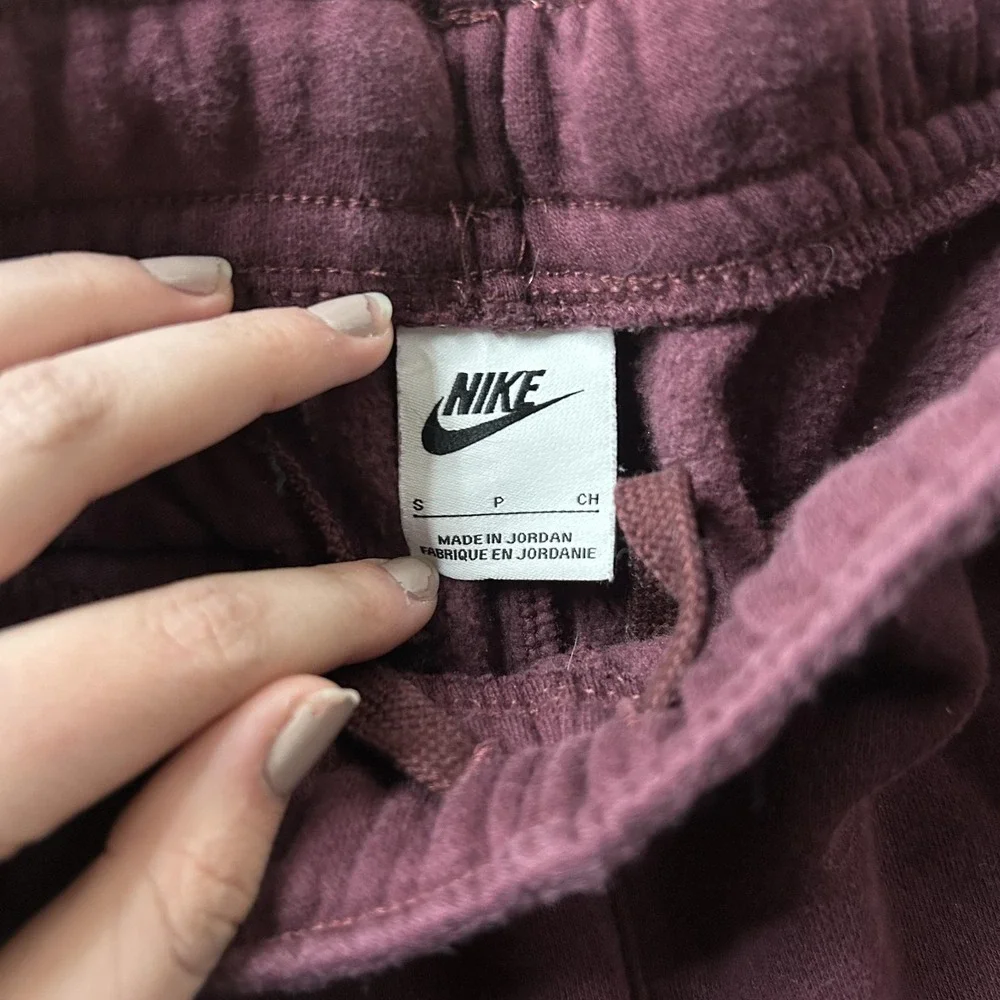 Nike Sweatpants‎ Mens Small Purple Fleece Joggers Elastic Waist Pockets Swoosh